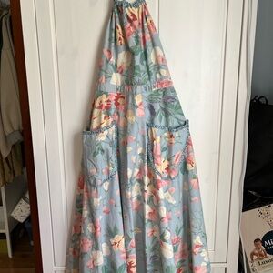 Suttles & Seawinds - Floral Apron wrap dress with Pockets - Medium